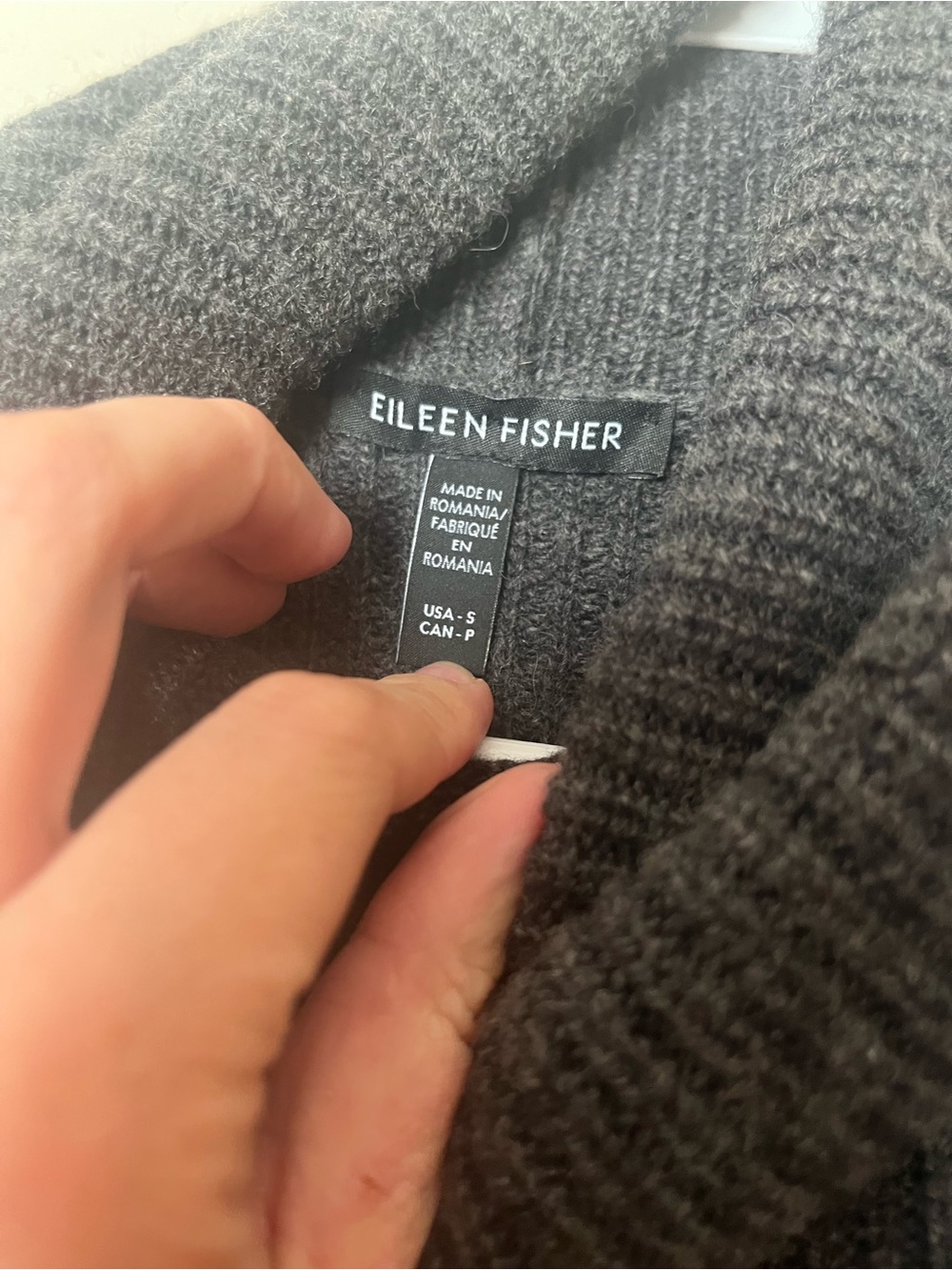 Eileen Fisher Recycled Wool/Cashmere Turtleneck Sweater Boxy Fit RT $378 - Picture 6 of 8